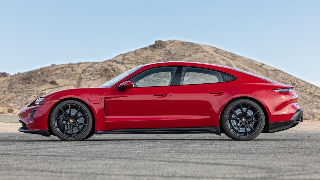 Porsche Taycan GTS (2022-2024) side profile, silhouette, doors, wheels, exterior