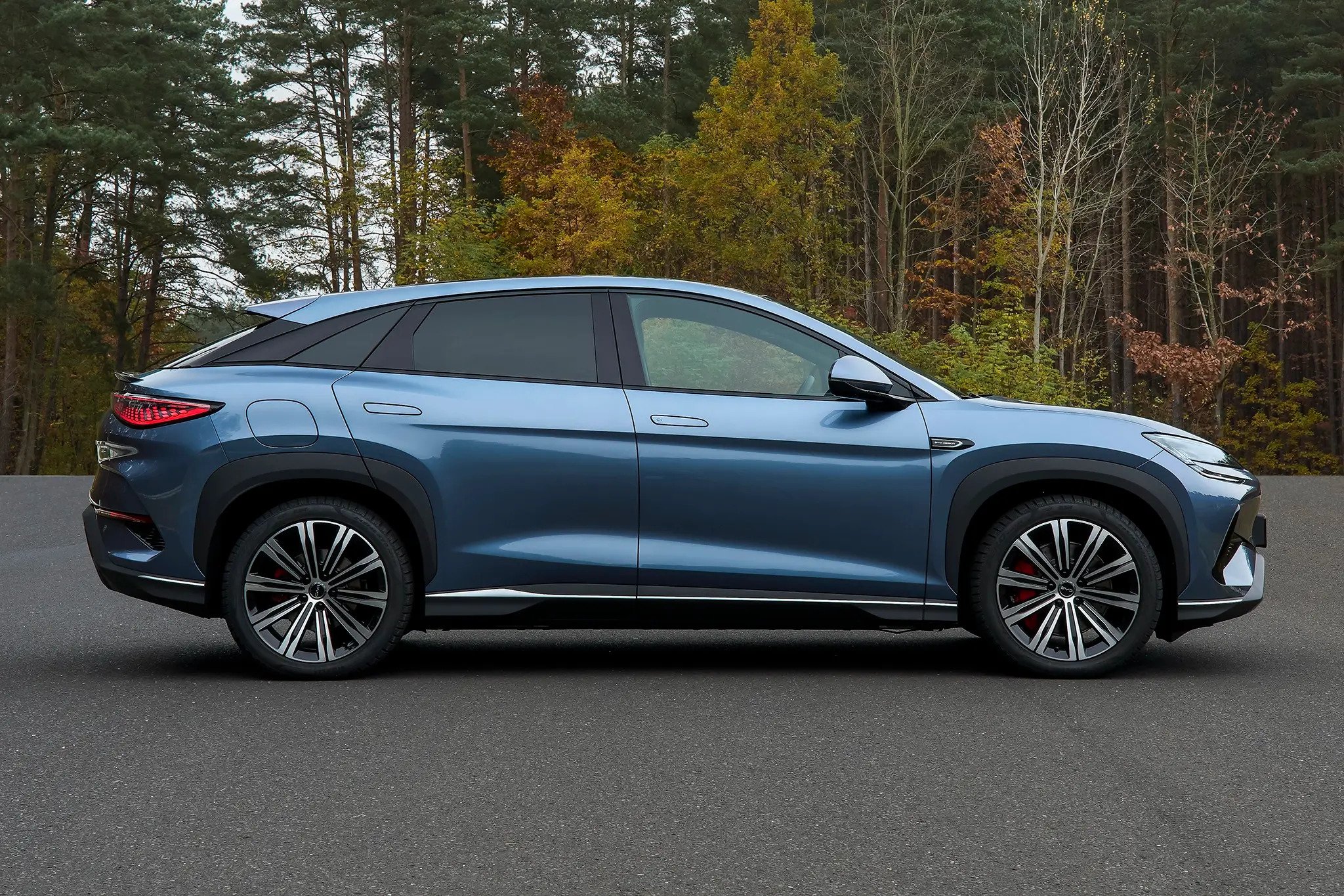 BYD Sealion 7 Design AWD 2026 - Electric SUV Global Overview | Green ...