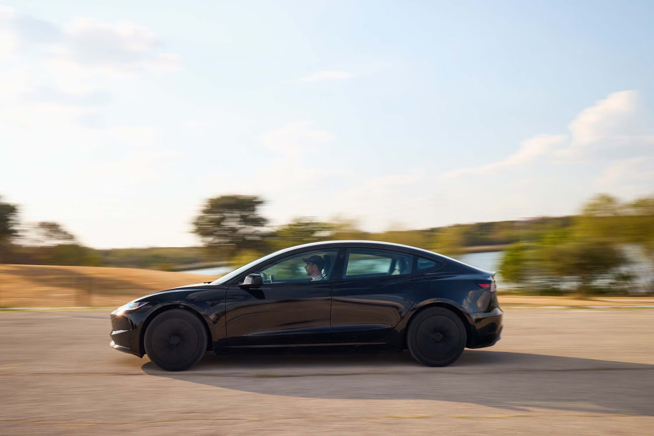Tesla Model Overview Tesla Model 3 Standard RWD 2026 - Electric Sedan Global Overview ...
