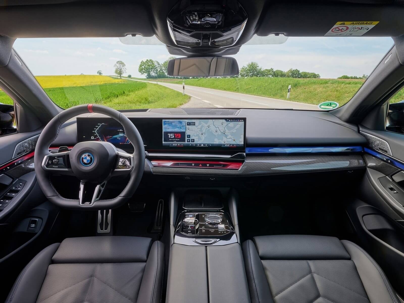BMW i5 Touring M60 xDrive 2025 - Electric Wagon USA Overview | Green ...