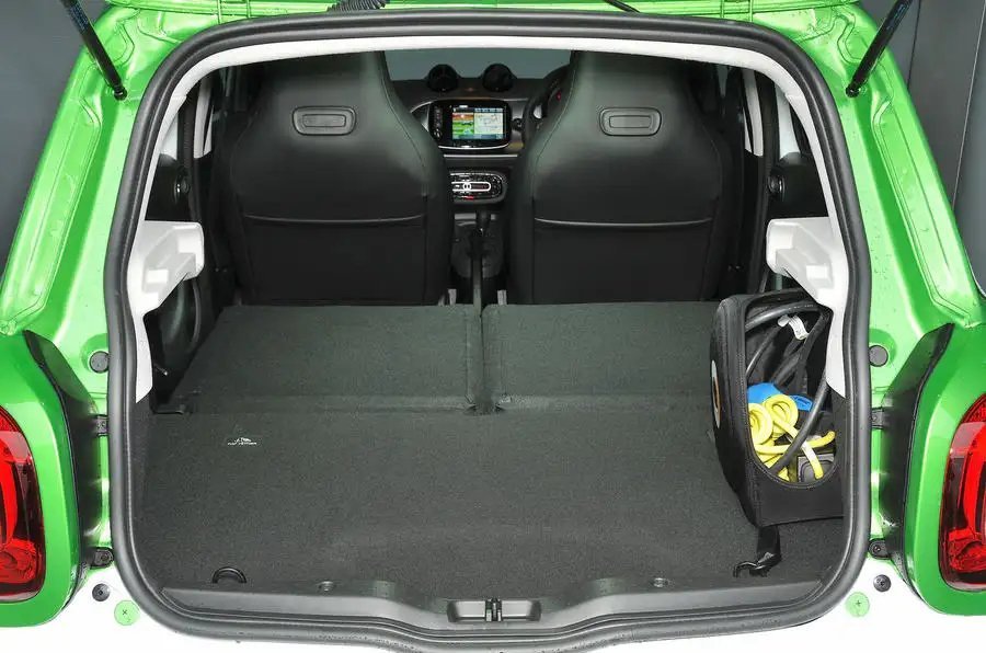 Smart EQ forfour (2017-2019) trunk, boot, expanded, folded seats, maximum volume, max cargo, max capacity, max storage