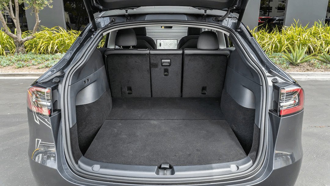 Tesla Model Y Performance (2020-2025) trunk photo, boot, seats up, seats upright, cargo space, cargo volume, cargo capacity, storage