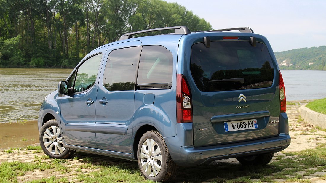 Citroën e-Berlingo Multispace (2017-2020) rear quarter, three-quarter view, diagonal, exterior