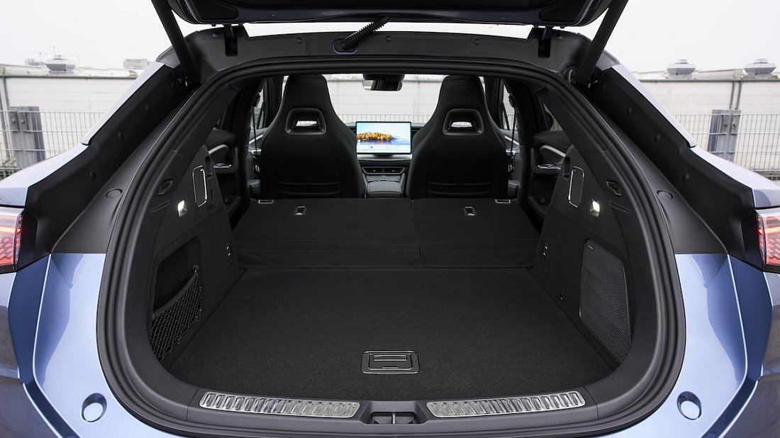 BYD Sealion 7 Design AWD (2024-...) trunk, boot, expanded, folded seats, maximum volume, max cargo, max capacity, max storage