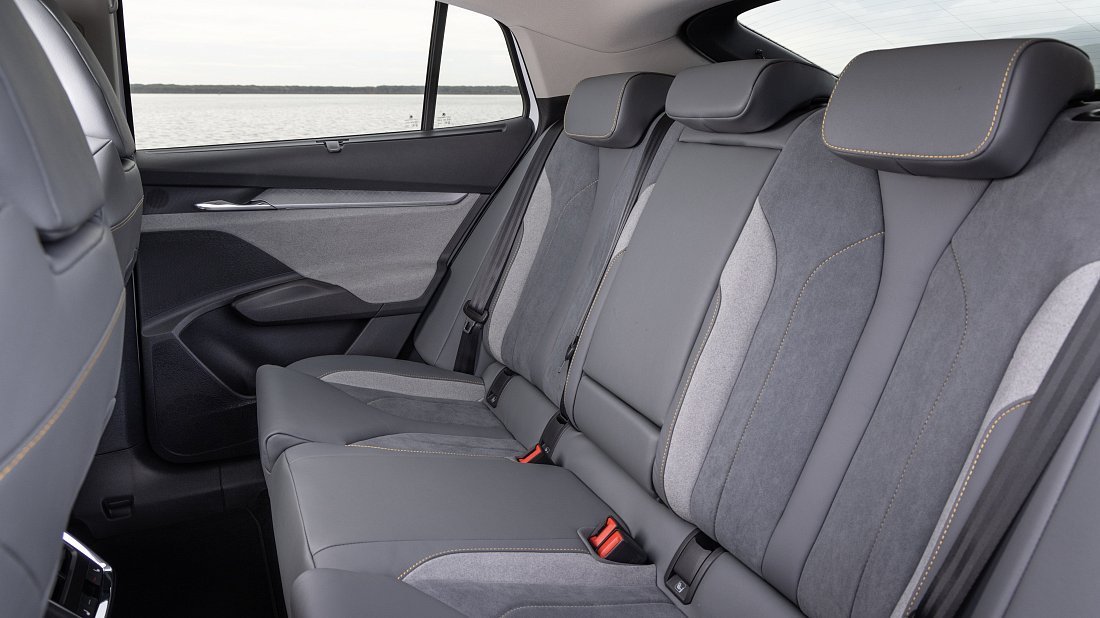 Škoda Enyaq Coupe 85 (2023-2025) rear seats, back seats, passenger seats, legroom, headroom, interior