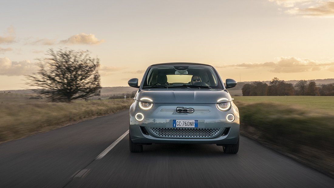 Fiat 500e Cabrio 24 kWh (2022-…) front fascia photo, grille, headlights, bumper, exterior