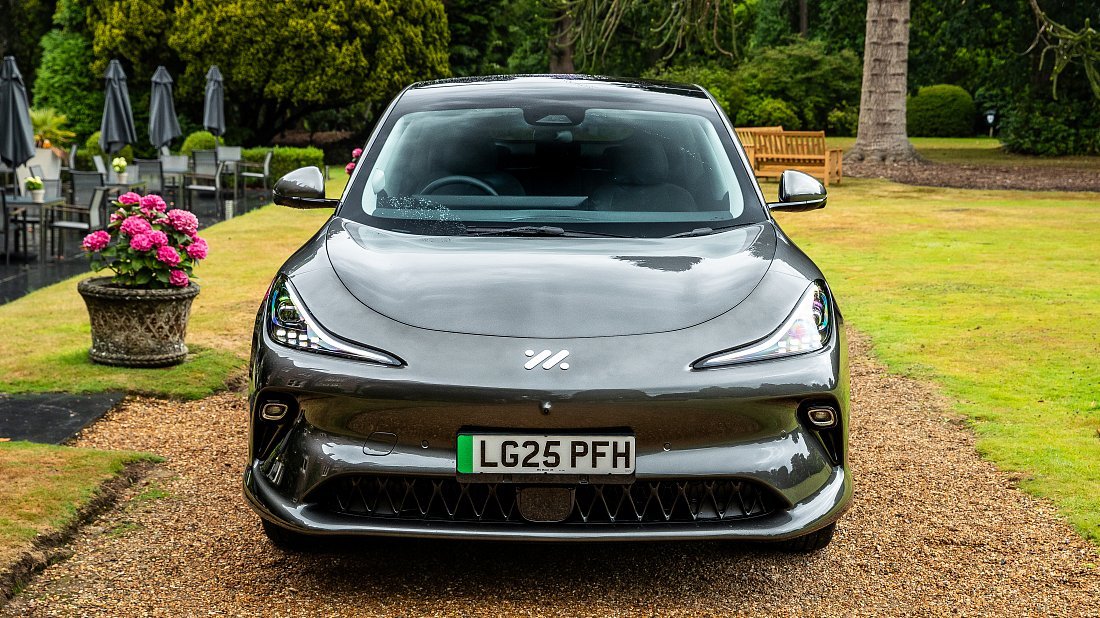 MG IM6 Performance (2025-...) front fascia photo, grille, headlights, bumper, exterior