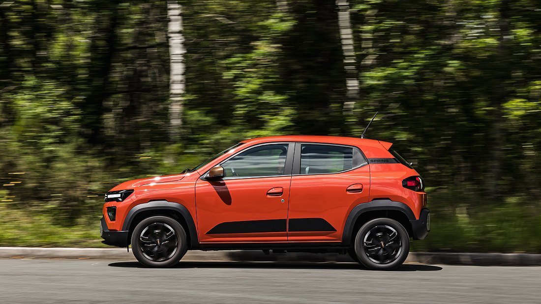 Dacia Spring Electric 45 (2024-…) side profile, silhouette, doors, wheels, exterior
