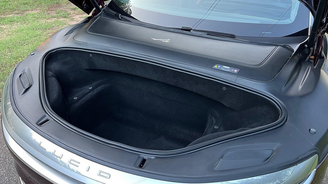 Lucid Air Dream Edition Range (2021-2022) frunk photo, front trunk, under hood, storage, cargo, capacity, bonus space