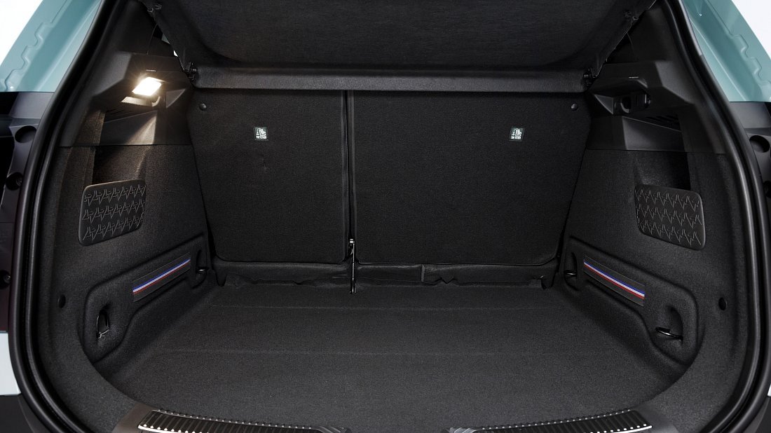 Renault 4 E-Tech EV40 120hp (2025-...) trunk, boot, seats up, seats upright, cargo space, cargo volume, cargo capacity, storage