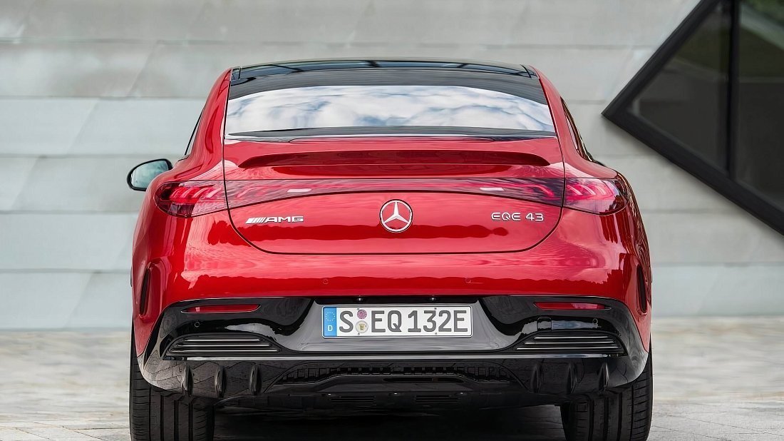 Mercedes EQE AMG 53 4MATIC+ (2022-…) rear view, taillights, trunk, spoiler, badge, bumper, exterior