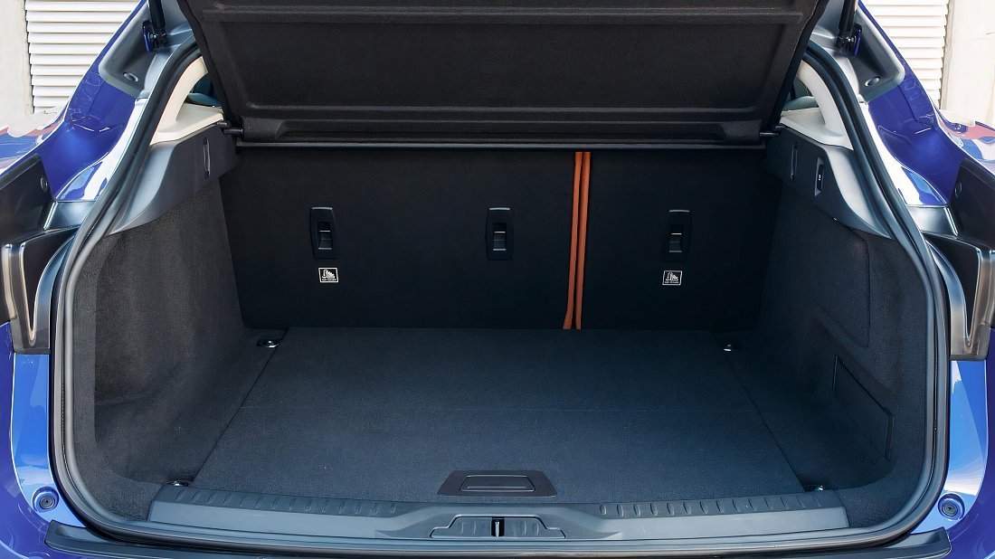 Jaguar I-Pace EV320 (2020-2024) trunk, boot, seats up, seats upright, cargo space, cargo volume, cargo capacity, storage