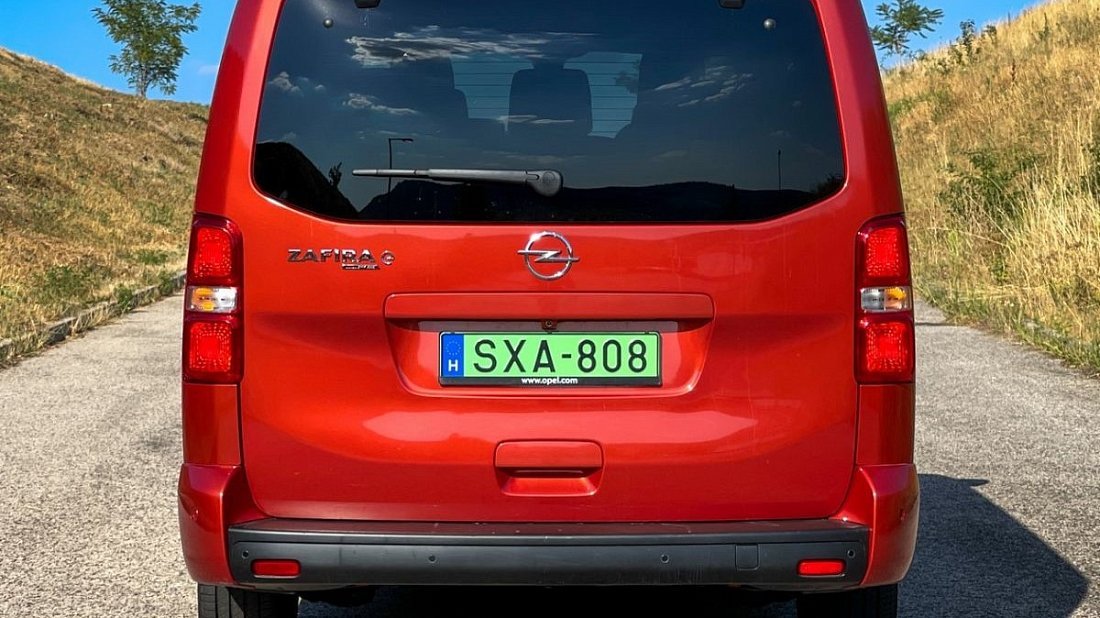 Opel Zafira Electric Life L 50 kWh (2020-2024) rear view, taillights, trunk, spoiler, badge, bumper, exterior