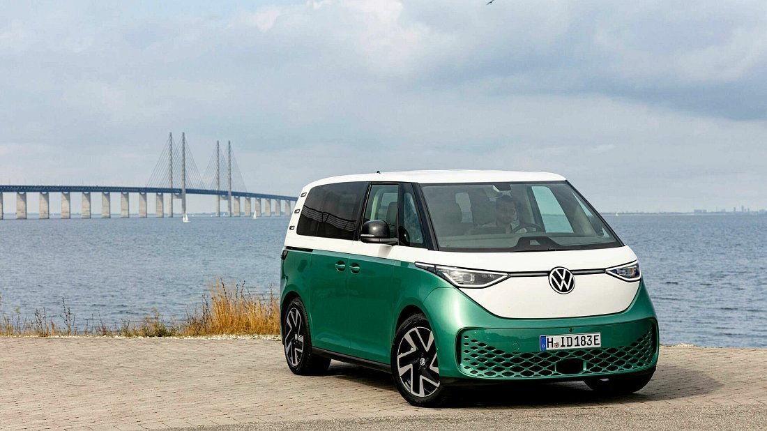 Volkswagen ID.Buzz Long Pro S (2024-…) front fascia, grille, headlights, bumper, exterior