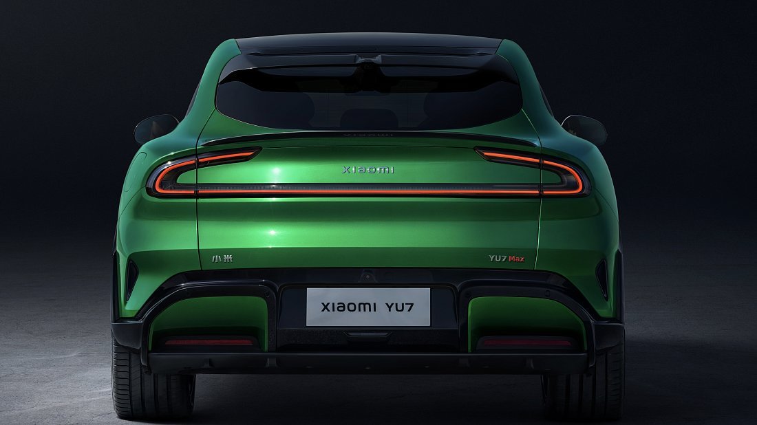 Xiaomi YU7 Pro (2025-...) rear view photo, taillights, trunk, spoiler, badge, bumper, exterior