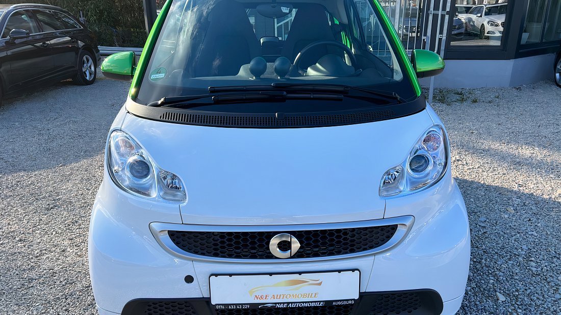 Smart Electric Drive fortwo coupe (2009-2012) front fascia photo, grille, headlights, bumper, exterior