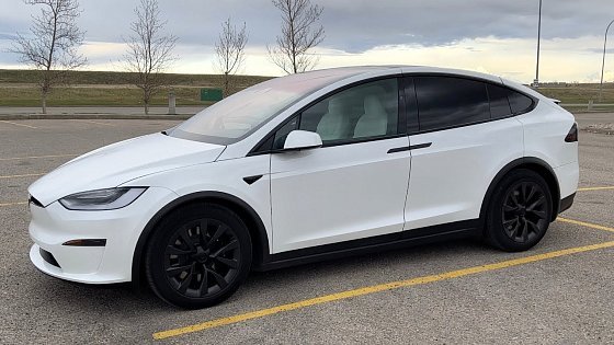 Video: 2022 Tesla Model X Long Range Review