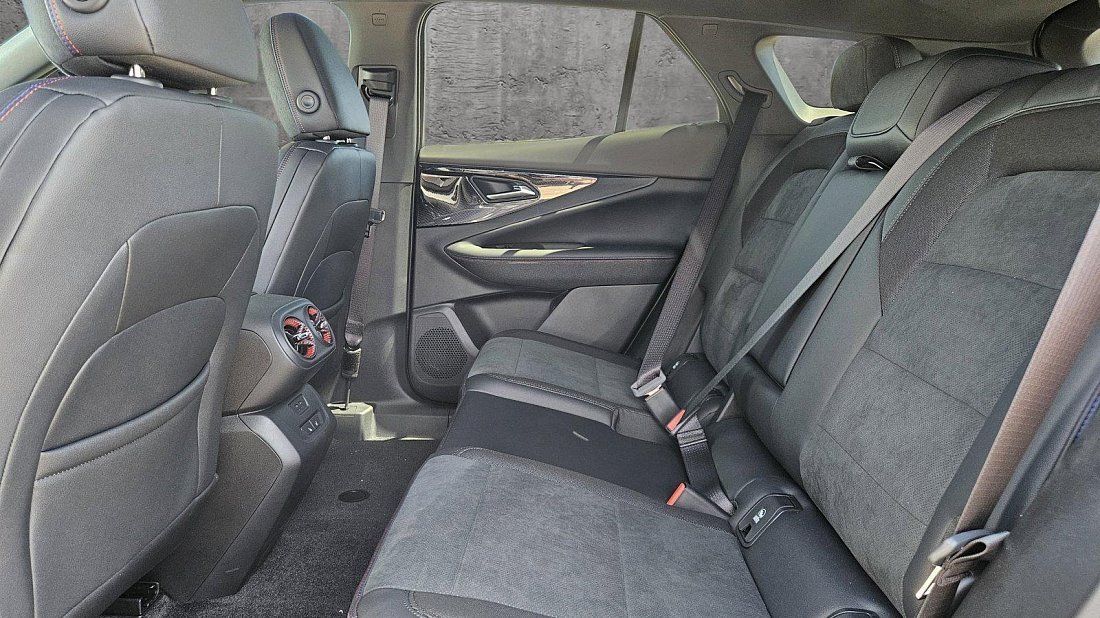 Chevrolet Blazer EV RWD (2023-…) rear seats, back seats, passenger seats, legroom, headroom, interior