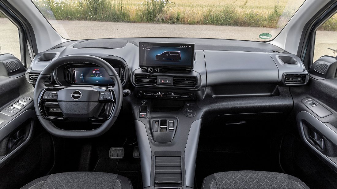 Opel Combo Electric Life 52 kWh (2024-...) interior photo, front seat, driver seat, dashboard, steering wheel, infotainment, cockpit