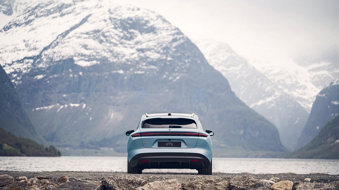 NIO ET5 Touring Standard Range (2023-…) rear view, taillights, trunk, spoiler, badge, bumper, exterior