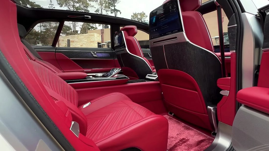 Cadillac Celestiq (2024-…) rear seats, back seats, passenger seats, legroom, headroom, interior