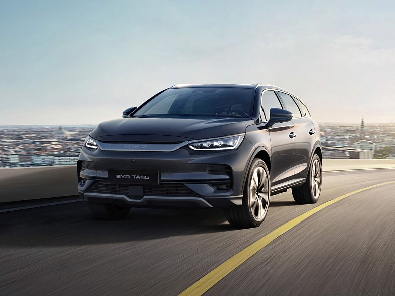 BYD Tang Flagship 2026 - Electric SUV USA Overview | Green Cars Compare