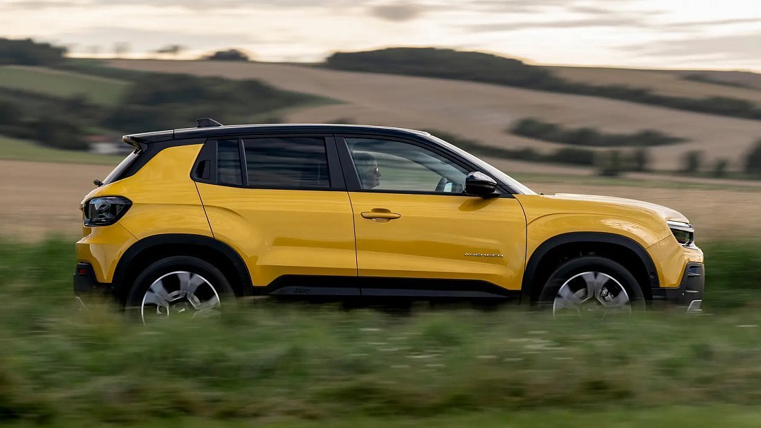 Jeep Avenger Electric (2023-…) side profile, silhouette, doors, wheels, exterior