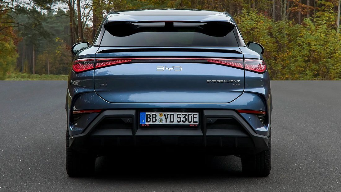 BYD Sealion 7 Design AWD (2024-...) rear view, taillights, trunk, spoiler, badge, bumper, exterior