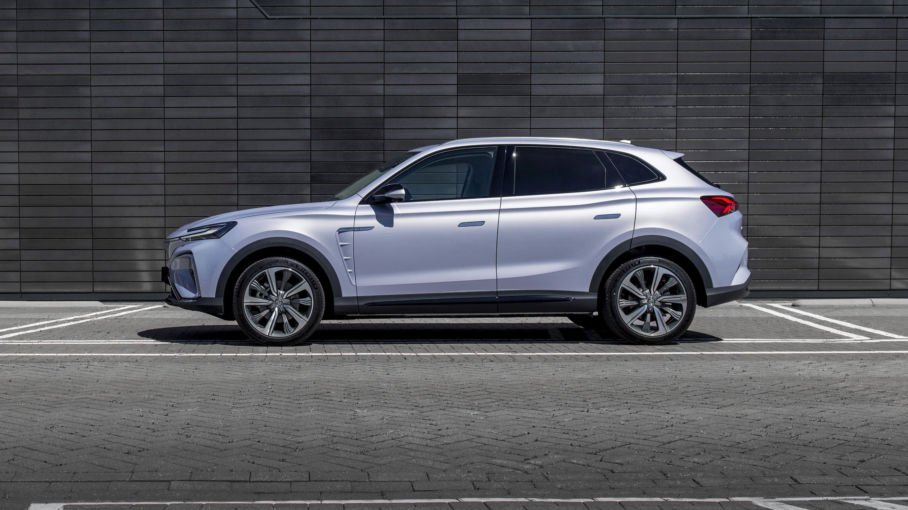 MG Marvel R Performance 2026 - Electric SUV Global Overview | Green ...