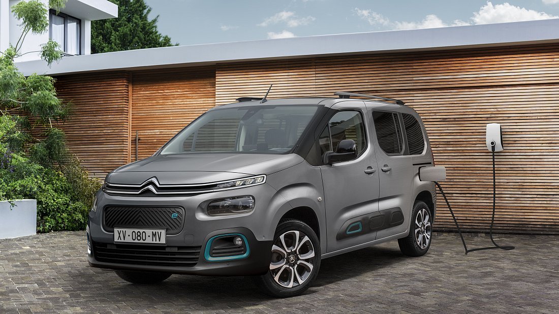 Citroën e-Berlingo M 50 kWh (2021-2024) front view, front quarter, diagonal, exterior