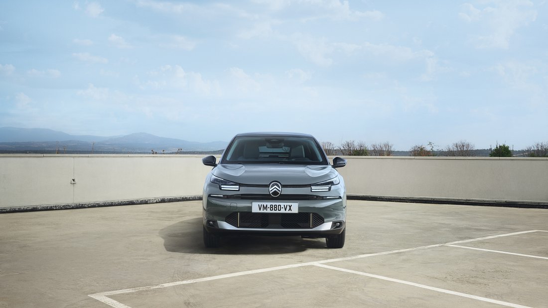 Citroën e-C4 50 kWh (2024-…) front fascia, grille, headlights, bumper, exterior