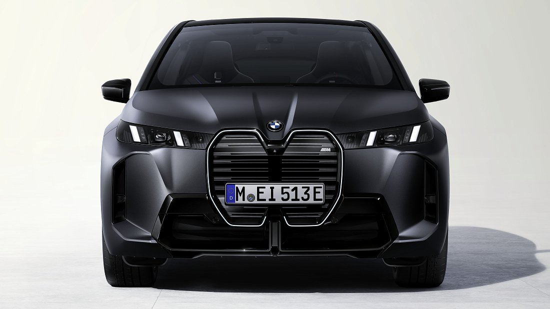 BMW iX M70 xDrive (2025-...) front fascia, grille, headlights, bumper, exterior