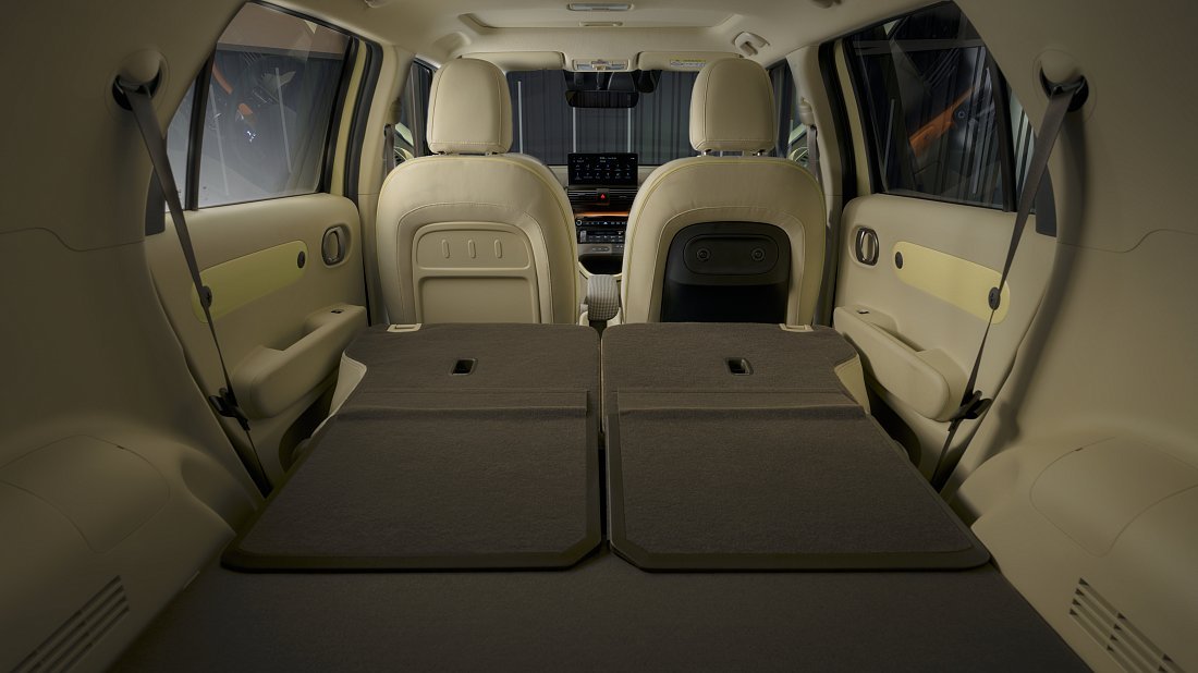 Hyundai Casper (Inster) Electric Standard Range (2024-...) trunk, boot, expanded, folded seats, maximum volume, max cargo, max capacity, max storage