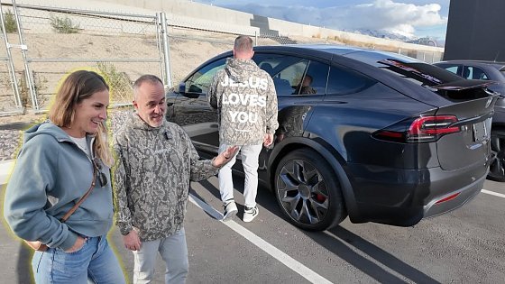 Video: Customizing the NEW 2026 Model X Plaid… This Is Going To Be INSANE