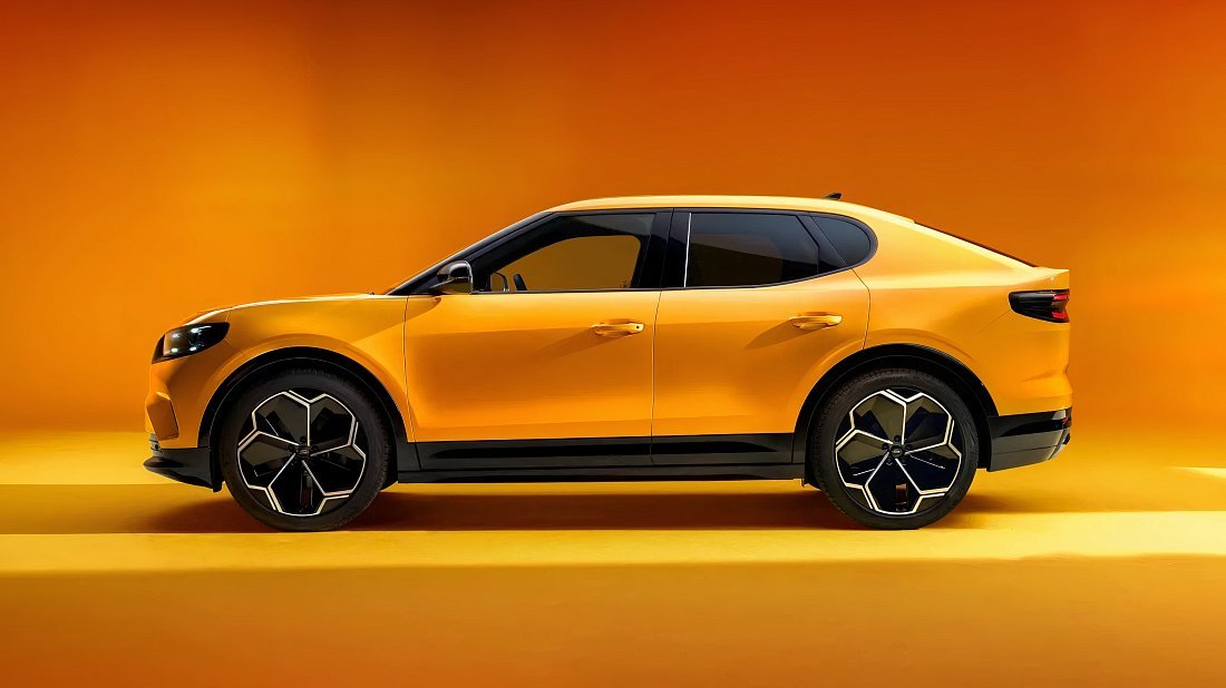 Ford Capri EV Extended Range RWD (2024-…) side profile, silhouette, doors, wheels, exterior