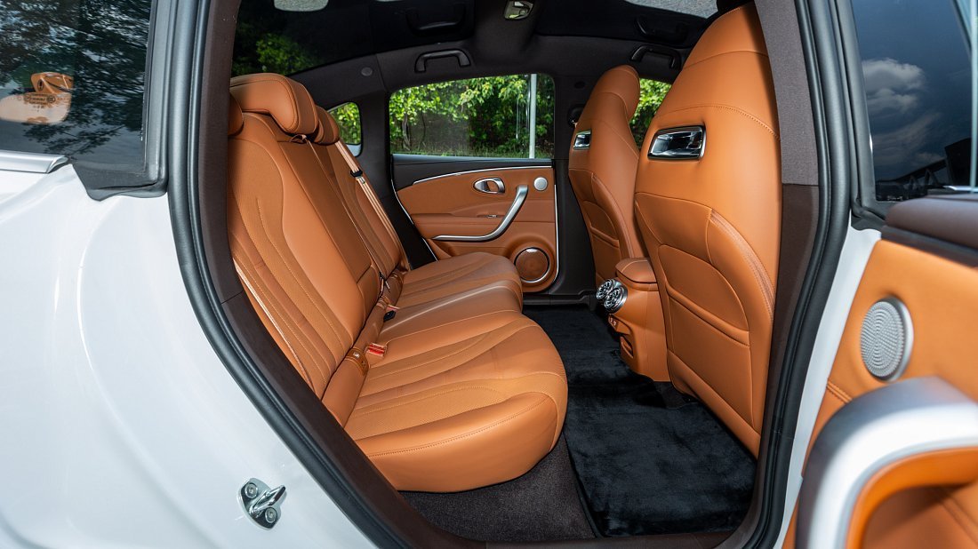 GWM ORA 07 (2024-…) rear seats, back seats, passenger seats, legroom, headroom, interior