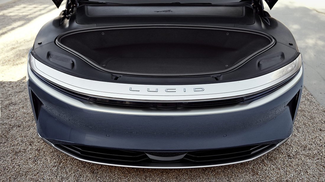 Lucid Air Pure RWD (2022-…) frunk, front trunk, under hood, storage, cargo, capacity, bonus space