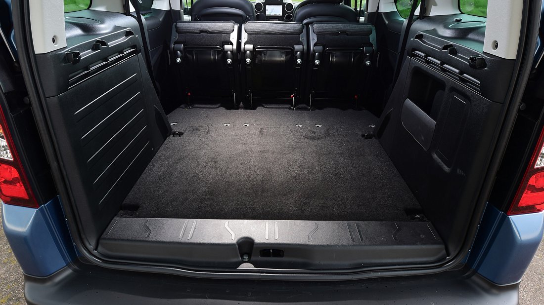 Citroën e-Berlingo Multispace (2017-2020) trunk, boot, expanded, folded seats, maximum volume, max cargo, max capacity, max storage