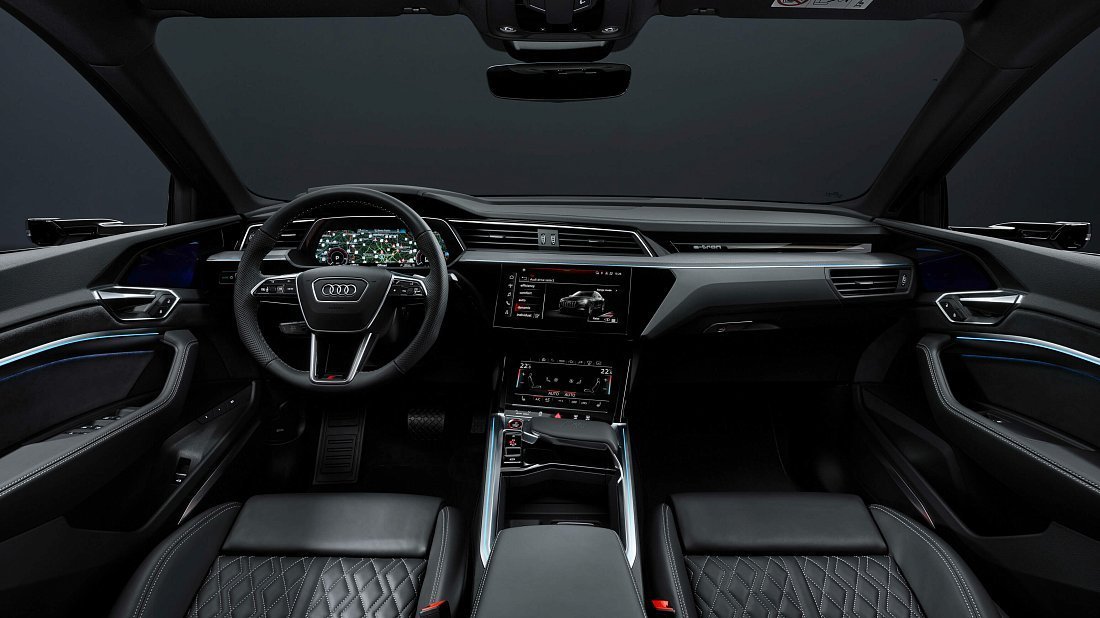 Audi SQ8 Sportback e-tron (2023-…) interior, front seat, driver seat, dashboard, steering wheel, infotainment, cockpit