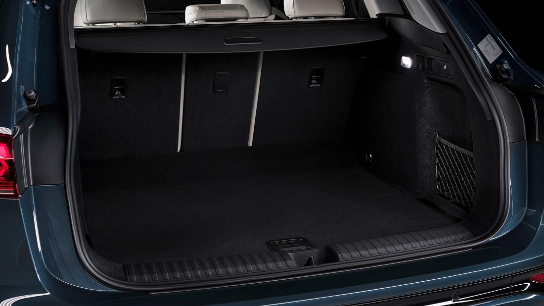 Audi Q6 e-tron Performance (2024-…) trunk, boot, seats up, seats upright, cargo space, cargo volume, cargo capacity, storage