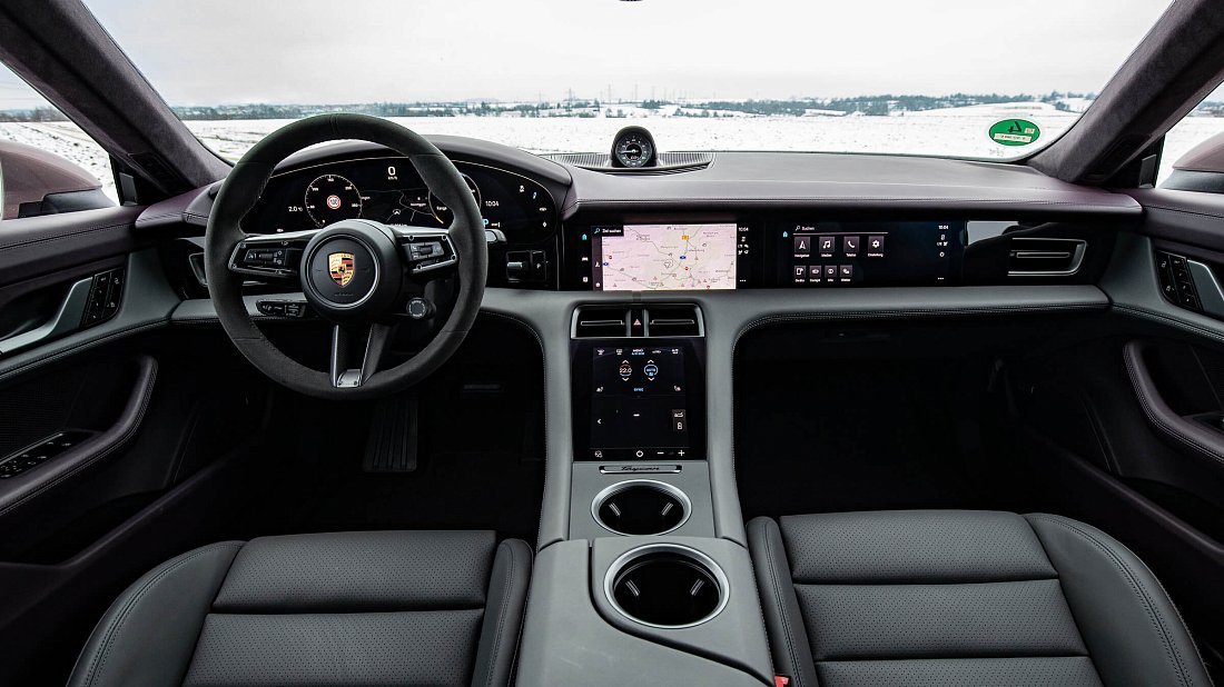 Porsche Taycan 4S Plus (2020-2024) interior, front seat, driver seat, dashboard, steering wheel, infotainment, cockpit