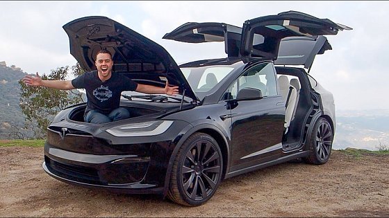 Video: Tesla Model X Plaid Review! *The World's FASTEST SUV!*