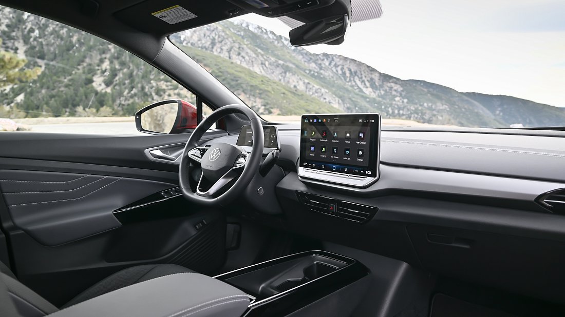 Volkswagen ID.4 AWD Pro (2024-…) interior, front seat, driver seat, dashboard, steering wheel, infotainment, cockpit