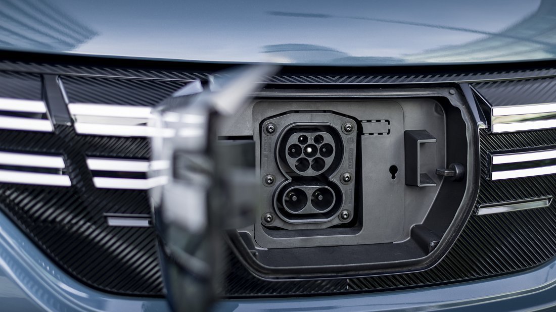 Dacia Spring Electric 65 (2023-2024) charge port Europe photo, charging, inlet, plug, connector
