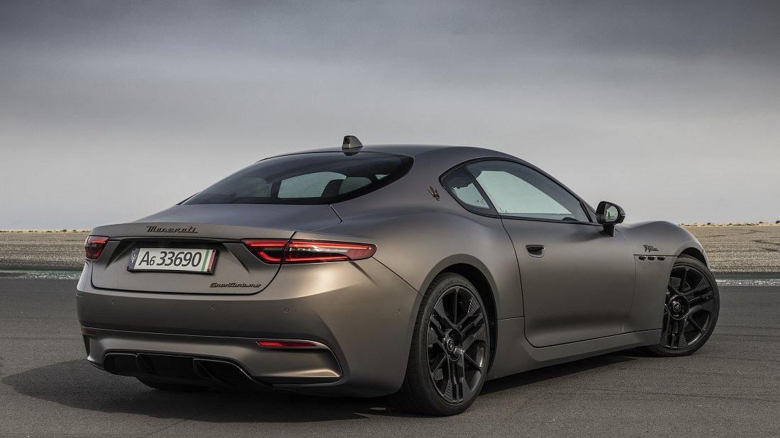 Maserati GranTurismo Folgore (2024-…) rear quarter, three-quarter view, diagonal, exterior