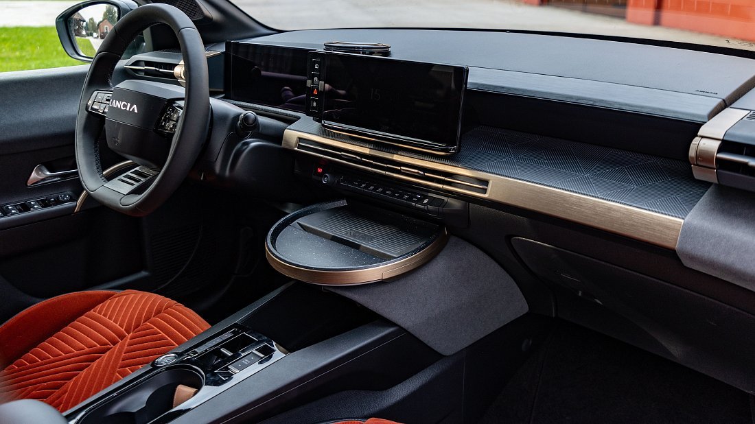 Lancia Ypsilon (2024-...) interior, front seat, driver seat, dashboard, steering wheel, infotainment, cockpit