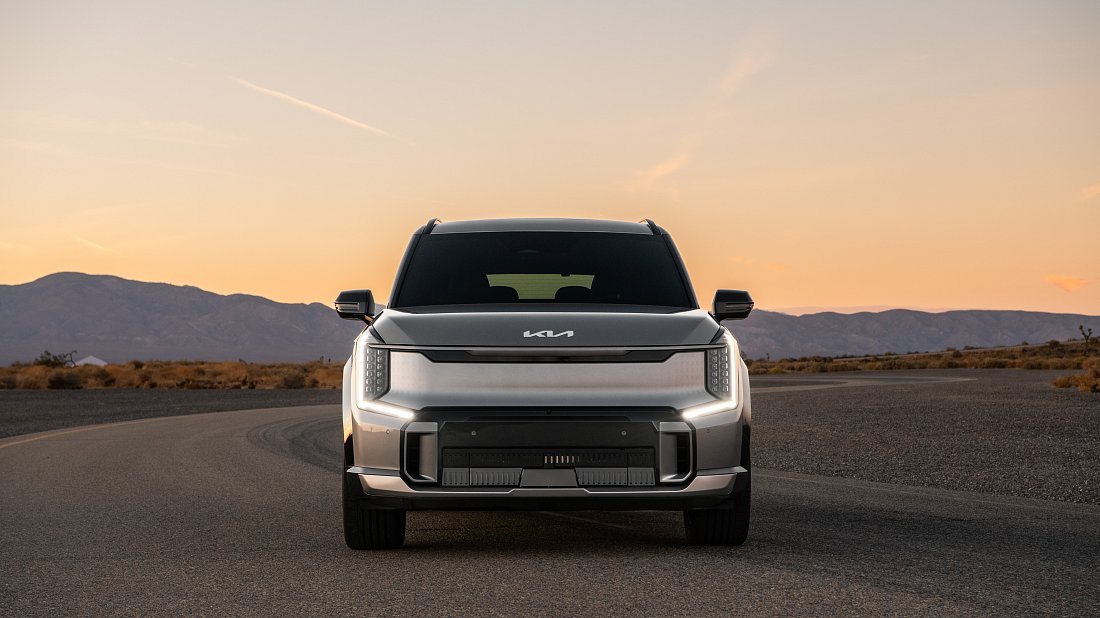 Kia EV9 GT (2025-…) front fascia, grille, headlights, bumper, exterior