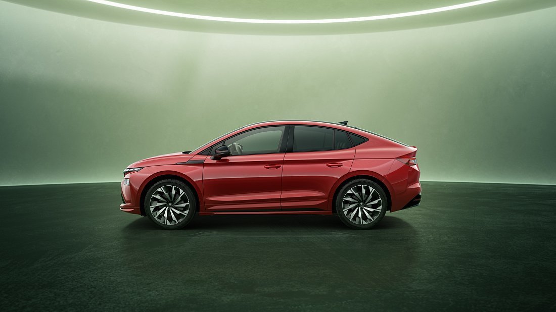 Škoda Enyaq Coupe 60 (2025-...) side profile, silhouette, doors, wheels, exterior