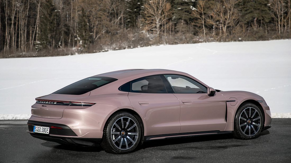 Porsche Taycan 4S (2020-2024) rear quarter, three-quarter view, diagonal, exterior