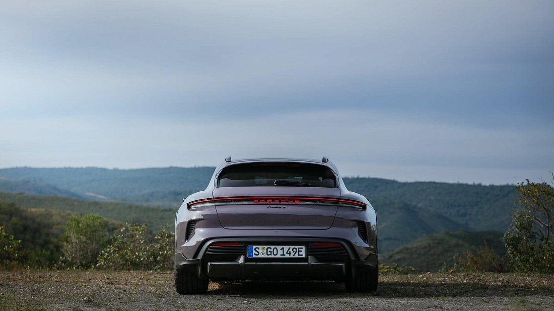 Porsche Taycan Turbo S Cross Turismo (2024-…) rear view photo, taillights, trunk, spoiler, badge, bumper, exterior